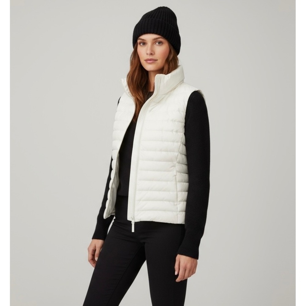 Old Navy Active Size Small Puffer Vest Cream White Stand Collar Full Zip